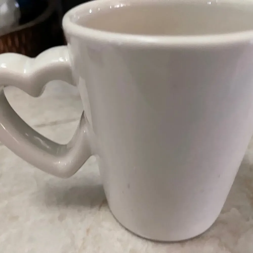 vintage Williams Sonoma white porcelain mug Heart handle valentines Love